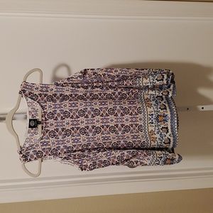 1. Tops- Babeau woven cold shoulder top